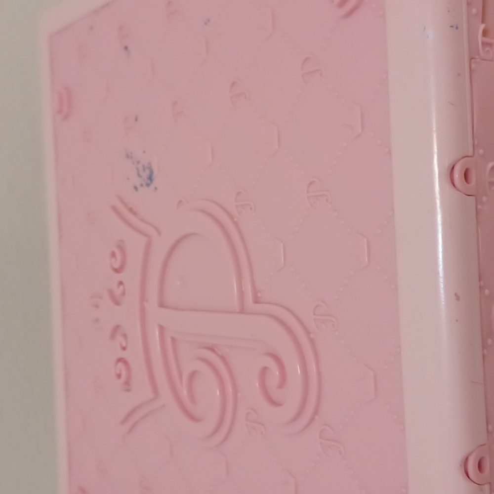 Disney Princess Travel Make up Case / Vanity - Picture 11 of 13